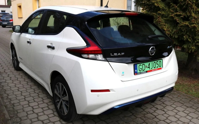 Nissan Leaf cena 69900 przebieg: 27700, rok produkcji 2018 z Bierutów małe 121